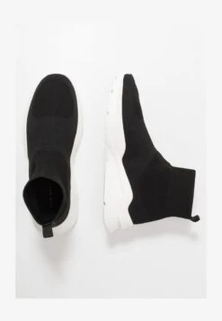 Pier One -Pier One 10ccf7ff9f224e04a47124c133fa2a1f