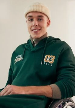 Pier One Sweatshirt - Dark Green -Pier One 5ca255914a114a5fb71c8f7f8e973148