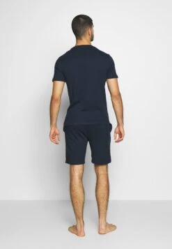 Pier One Nachtwäsche Set - Dark Blue 8 Pier One Nachtwäsche Set - Dark Blue -Pier One 8236540e5e7e4124b079f4534ae5b13b