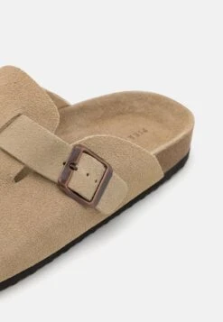 Pier One LEATHER UNISEX - Clogs - Beige 11 Pier One LEATHER UNISEX - Clogs - Beige -Pier One 9441d91098484a458d337de47de41e02